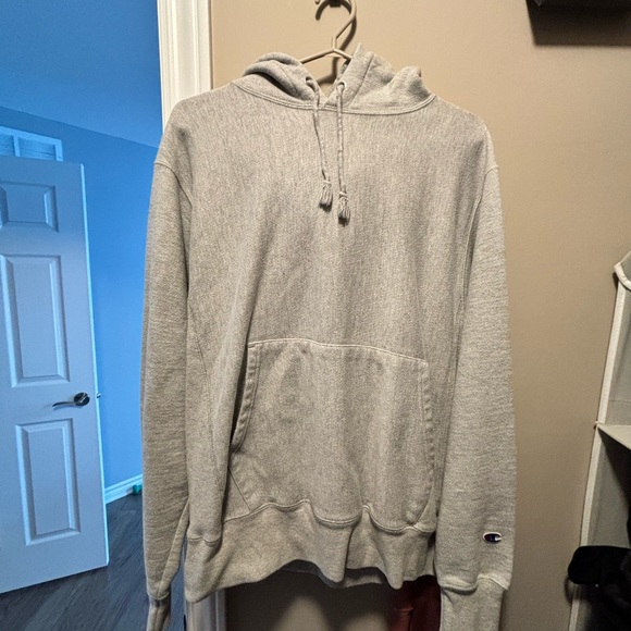 Champion hoodie - Picture 1 of 2